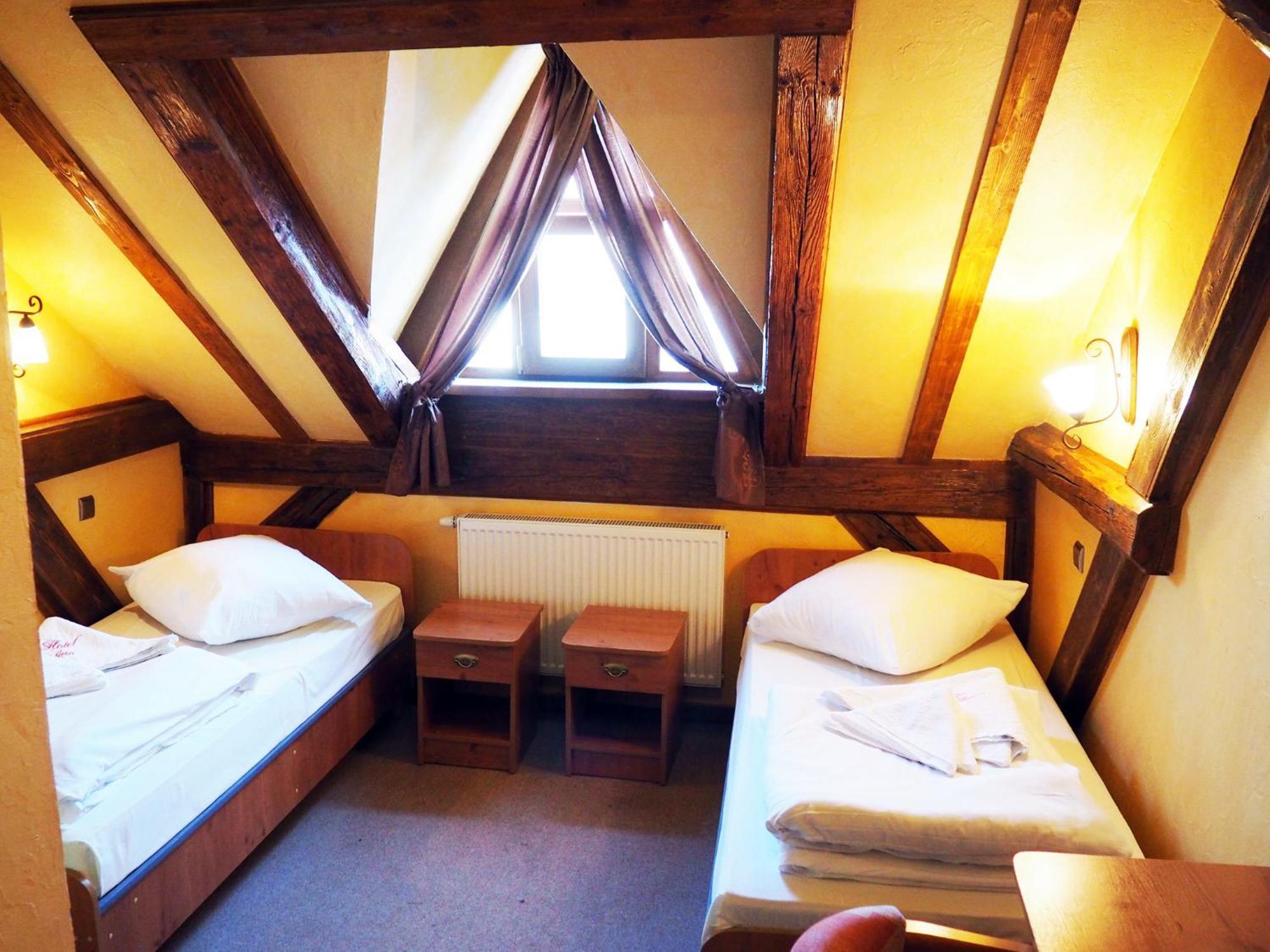 Hotel Jan Згожелец Стая снимка