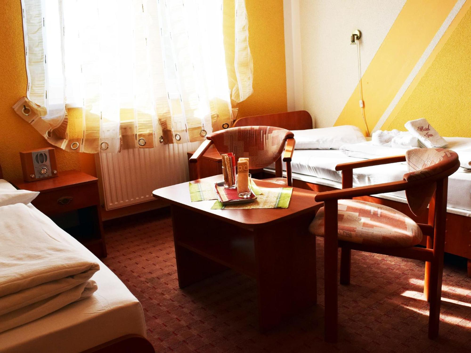 Hotel Jan Згожелец Стая снимка
